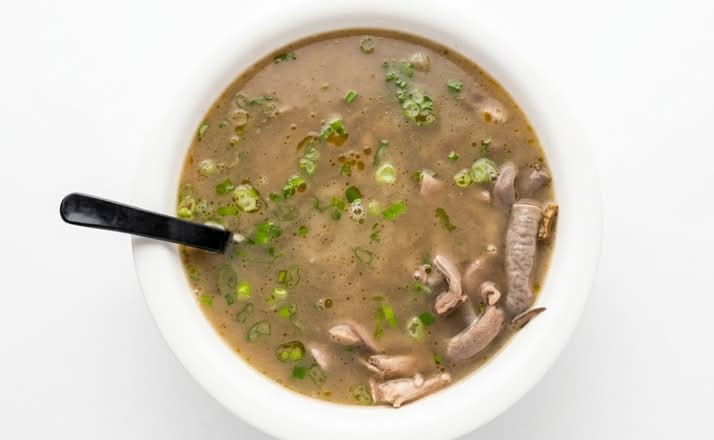 Pork Tripe & Cuttlefish Soup 猪肚墨鱼汤
